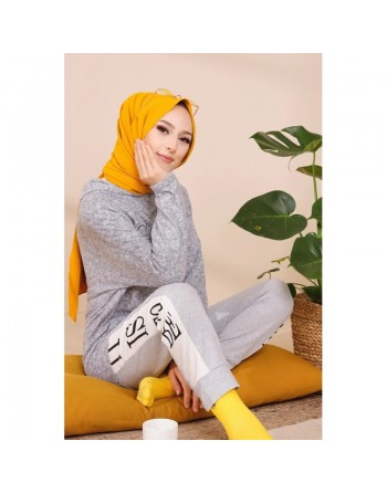 Sweat femme avec capuche brodé "Champion" (Automne Hiver 2023-2024) - Couleur brique gris clair 