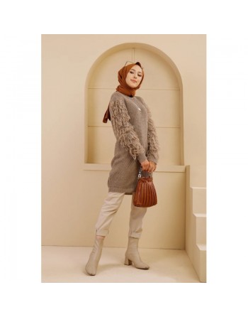 Chandail - Tricot long pour femme - Couleur beige (vison) 