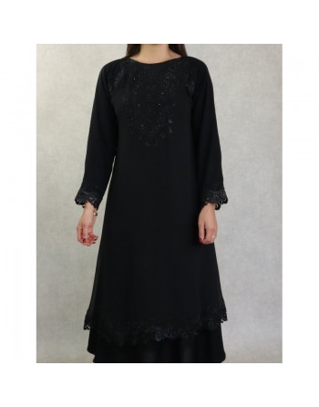 Robe Abaya Dubaï noire de qualité strass et dentelle noires 