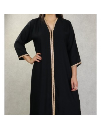 Robe Abaya Dubaï de qualité avec motifs strass dorés sur le devant et les manches - Couleur noir 
