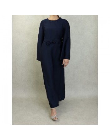 Robe longue manches évasées avec sa ceinture - Couleur Bleu marine 