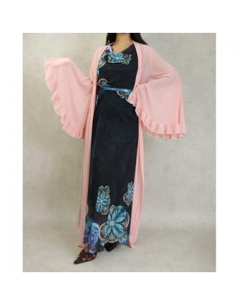 Robe longue sans manches en mousseline de couleur blanc Gris à motifs fleuris bleus et ceinture assortie 