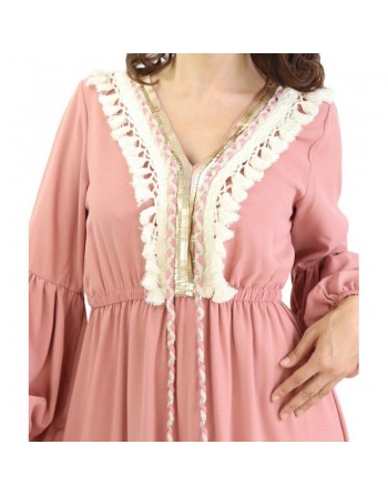 Robe brodée maxi-longue avec pompons et manche bouffantes pour femme - Couleur rose poudré 