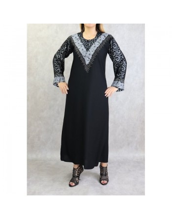 Abaya Dubai chic et moderne avec broderies et strass pour femme 