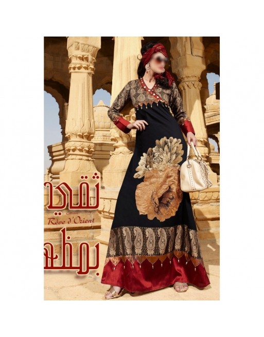 Robe de soirée de luxe orientale pour femme avec de nombreuses décorations Robe de soirée de luxe orientale pour femme avec de nombreuses décorations
