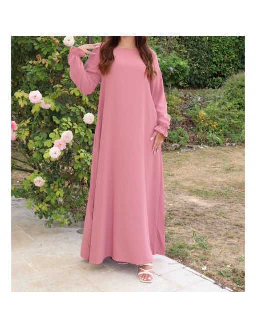 Robe Abaya longue et ample pour femme - Manches à froufrou - Couleur rose poudré Robe Abaya longue et ample pour femme - Manches à froufrou - Couleur rose poudré