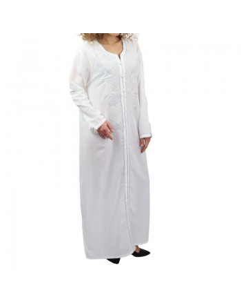 Robe marocaine de couleur blanche avec broderies et strass 