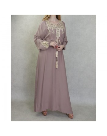 Robe longue élégante avec broderies et pompons pour femme - Couleur Beige 