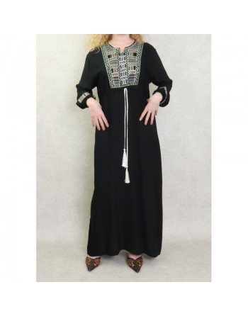 Robe femme moderne brodée avec un lien à la taille - Noir 