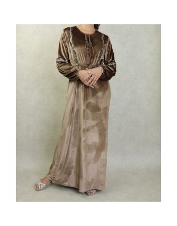 Robe orientale en velours avec broderies et paillettes pour femme - Couleur Brun 