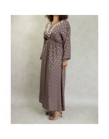 Robe fluide avec motifs dorés broderies et pompons pour femme - Couleur Taupe 