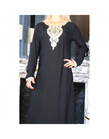 Robe longue style oriental avec borderie traditionnelle pour femme - Couleur Noir 