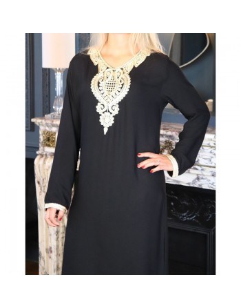 Robe longue style oriental avec borderie traditionnelle pour femme - Couleur Noir 