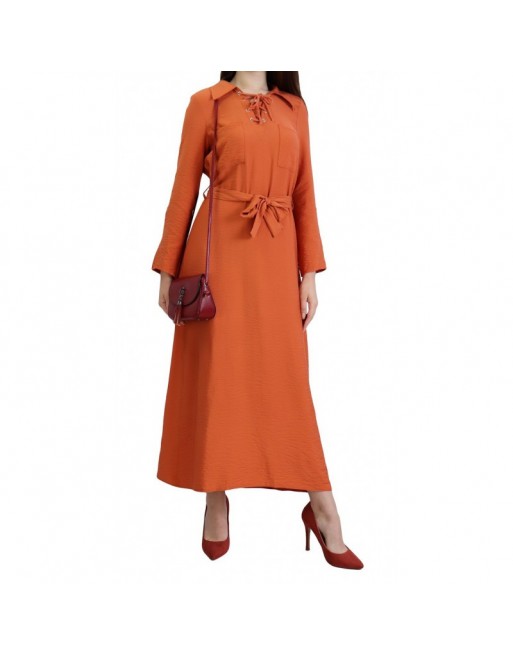 Robe fluide mi-saison pour femme avec manche ajustable - Couleur rouille Robe fluide mi-saison pour femme avec manche ajustable - Couleur rouille