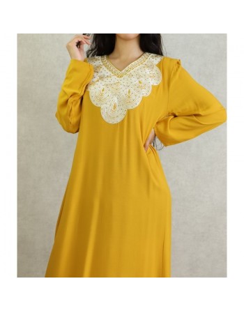 Robe orientale longue avec broderies - Manches longues - Couleur Jaune Moutarde 