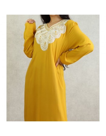 Robe orientale longue avec broderies - Manches longues - Couleur Jaune Moutarde 