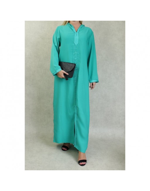 Djellaba marocaine brodée à capuche et manches longues pour femme - Couleur Vert Djellaba marocaine brodée à capuche et manches longues pour femme - Couleur Vert