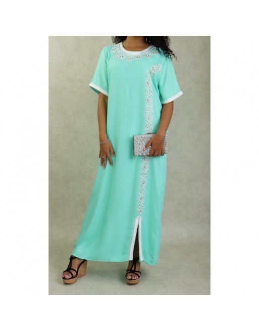 Robe orientale algérienne à manches courte brodée et perlée pour femme - Couleur Vert d'eau Robe orientale algérienne à manches courte brodée et perlée pour femme - Couleur Vert d'eau