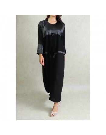 Abaya noire "Dubai" décorée de strass noires avec foulard assorti 