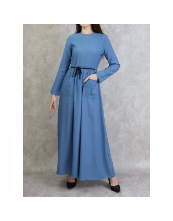 Robe élégante longue et évasée avec lien à nouer à la taille - Couleur Bleu saphir 