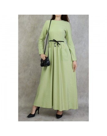 Robe élégante longue et évasée avec lien à nouer à la taille - Couleur Vert pistache clair 