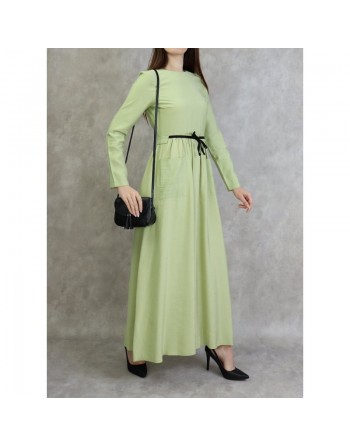 Robe élégante longue et évasée avec lien à nouer à la taille - Couleur Vert pistache clair 