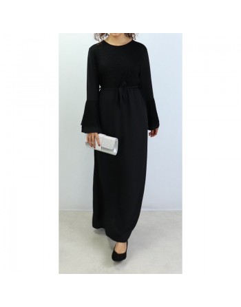 Robe longue sans manches haut brodé de couleur noire 