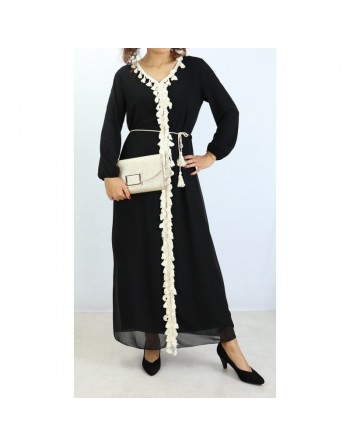 Robe longue fluide ornée de broderies avec ceinture pour femme - Couleur Noir 