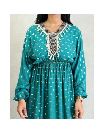 Robe fluide avec motifs dorés broderies et pompons pour femme - Couleur Vert émeraude 