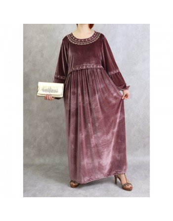 Robe longue en velours avec broderies - Couleur Vieux Rose 