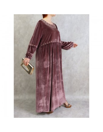 Robe longue en velours avec broderies - Couleur Vieux Rose 
