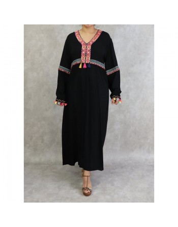 Robe noire longue et ample (large) avec broderies et petits pompons multi-couleurs (100 % coton) 