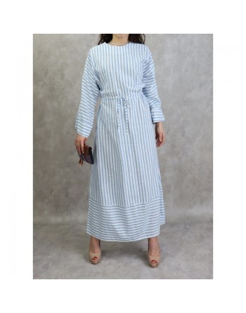 Robe à rayures blanches et bleues avec cordon 