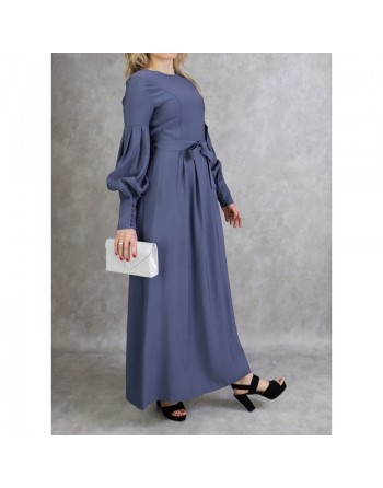 Robe longue raffinée de couleur bleu gris 