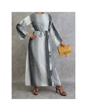 Robe longue effet tissé pour femme de couleur gris clair, gris foncé et blanc 