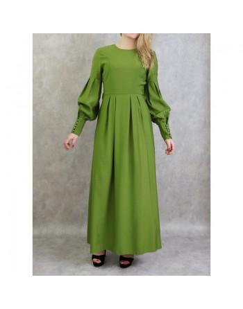 Robe longue raffinée de couleur vert olive 