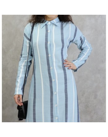 Robe-chemise longue boutonnée tissu en coton à rayures - Couleur bleue 