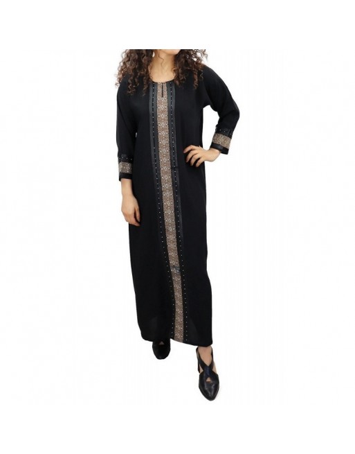 Abaya noire avec broderies manches longues avec foulard (écharpe) assorti Abaya noire avec broderies manches longues avec foulard (écharpe) assorti