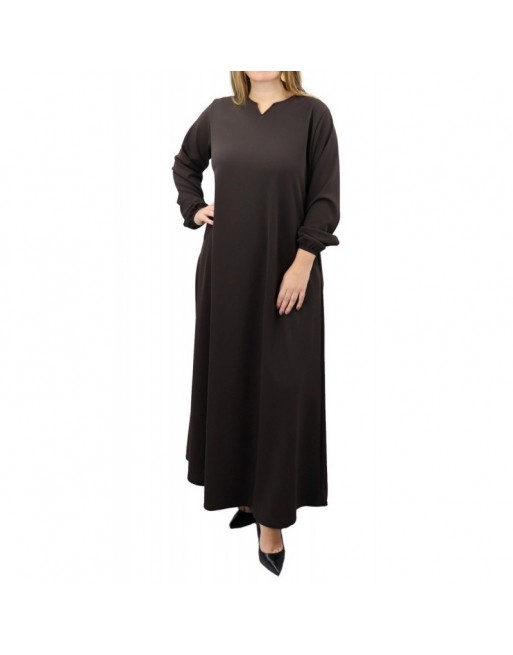 Robe casual longue évasée - Grande Taille - Couleur Marron foncé Robe casual longue évasée - Grande Taille - Couleur Marron foncé