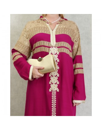 Robe longue style oriental à capuche avec broderie et strass pour femme - Couleur fuchsia 
