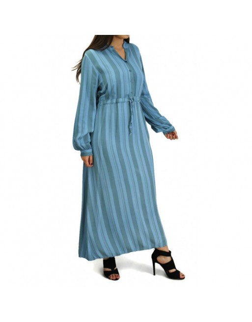 Robe longue cintrée en viscose (Plusieurs couleurs disponibles) Robe longue cintrée en viscose (Plusieurs couleurs disponibles)