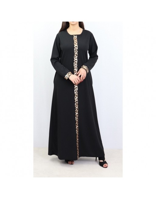 Robe maxi-longue avec strass motif léopard devant et sur les manches - Marque Amelis Paris pour femmes Robe maxi-longue avec strass motif léopard devant et sur les manches - Marque Amelis Paris pour femmes