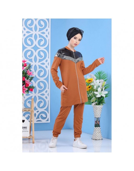 Ensemble en coton marron avec effet écailles brillantes argentées et noires - Tenue de sport moderne pour femme 
