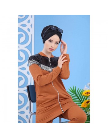Ensemble en coton marron avec effet écailles brillantes argentées et noires - Tenue de sport moderne pour femme 
