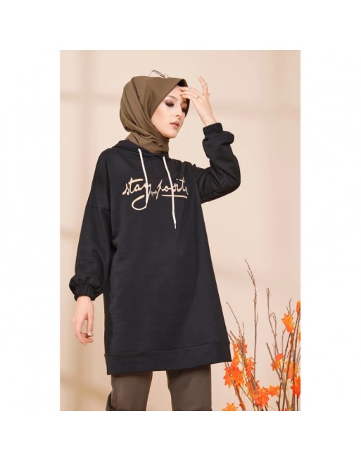 Tunique à capuche ample pour femme (Style Sweatshirt décontracté) - Couleur noir Tunique à capuche ample pour femme (Style Sweatshirt décontracté) - Couleur noir