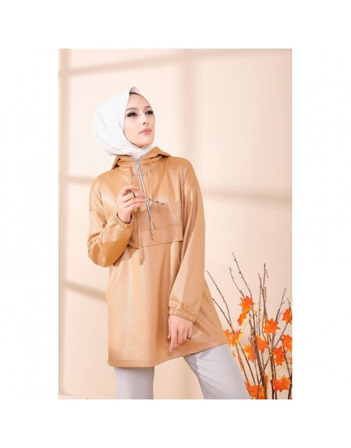 Tunique avec capuche en skaï - Couleur beige Tunique avec capuche en skaï - Couleur beige