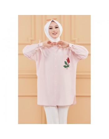 Chemise-Tunique motif fleur (Vêtement pour femme voilée) - Couleur des rayures : rose poudré 