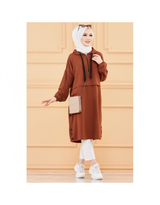 Tunique ample avec capuche (Tenue décontractée pour femme voilée) - Couleur marron/tabac Tunique ample avec capuche (Tenue décontractée pour femme voilée) - Couleur marron/tabac