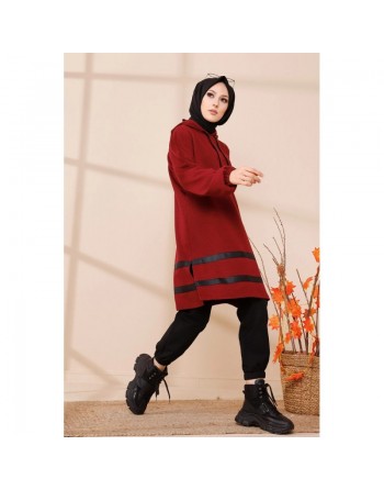 Tunique à capuche et bandes noires (Tenue moderne pour femme voilée) - Couleur bordeaux 