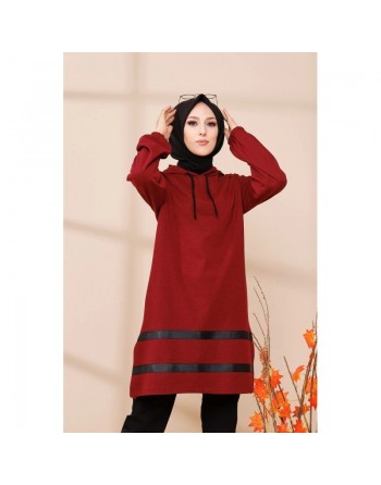 Tunique à capuche et bandes noires (Tenue moderne pour femme voilée) - Couleur bordeaux 